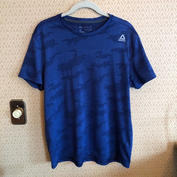 Reebok Other - Mens Reebok athletic shirt, medium